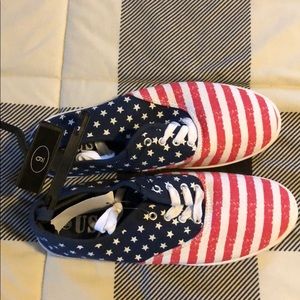 Patriotic Shoes Size 9